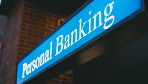 Leuchtschriftzug "Personal Banking"