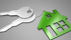 Anhänger mit zwei Schlüsseln und grünem Haus, © Bild von Shahid Abdullah auf Pixabay. 