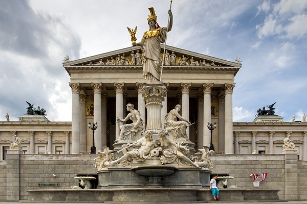 Parlament in Wien, © Bild von andreas N auf Pixabay. 