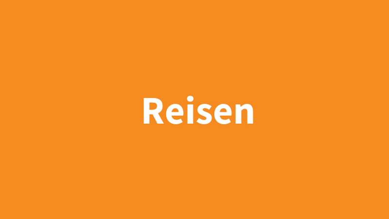 Schriftzug "Reisen" auf orangem Untergrund, &copy; BMASGPK