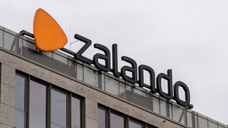 Zalando Logo auf einem Haus